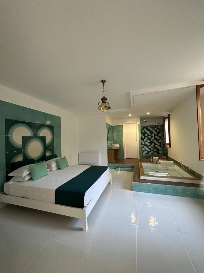 Il Melograno In Costa D'Amalfi - Romantic Experience Vietri Pokój zdjęcie